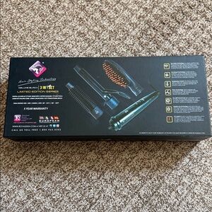 Classic Black 3-in-1 Hair Styling Tool